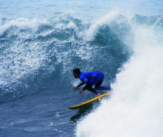 surfing in Madeira