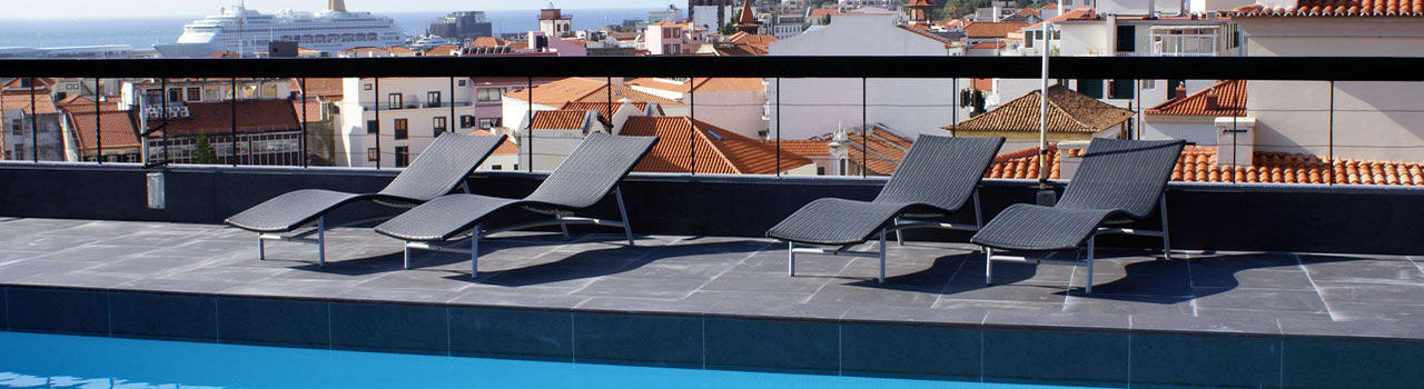 Hotel do Carmo vintage exterior pool