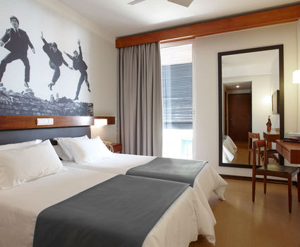 Hotel do Carmo vintage room