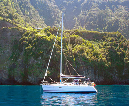 yacht charter at Madeira in Seixal